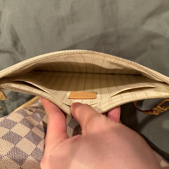 Louis Vuitton Neverfull Damier Azur MM Tote Bag - Picture 7 of 11